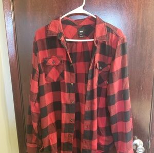 Van's classic fit button down flannel